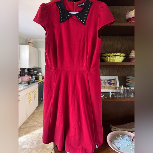 Excellent used condition Sourpuss STUD COLLAR DRESS RED in size XL - Picture 11 of 14